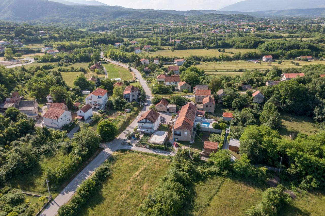 Holiday House Mala Sinj Extérieur photo