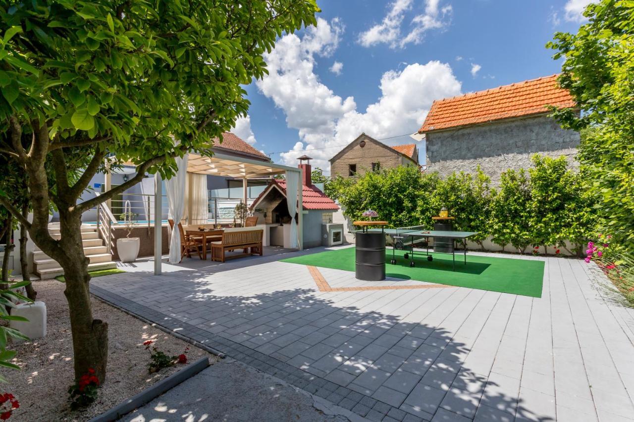 Holiday House Mala Sinj Extérieur photo